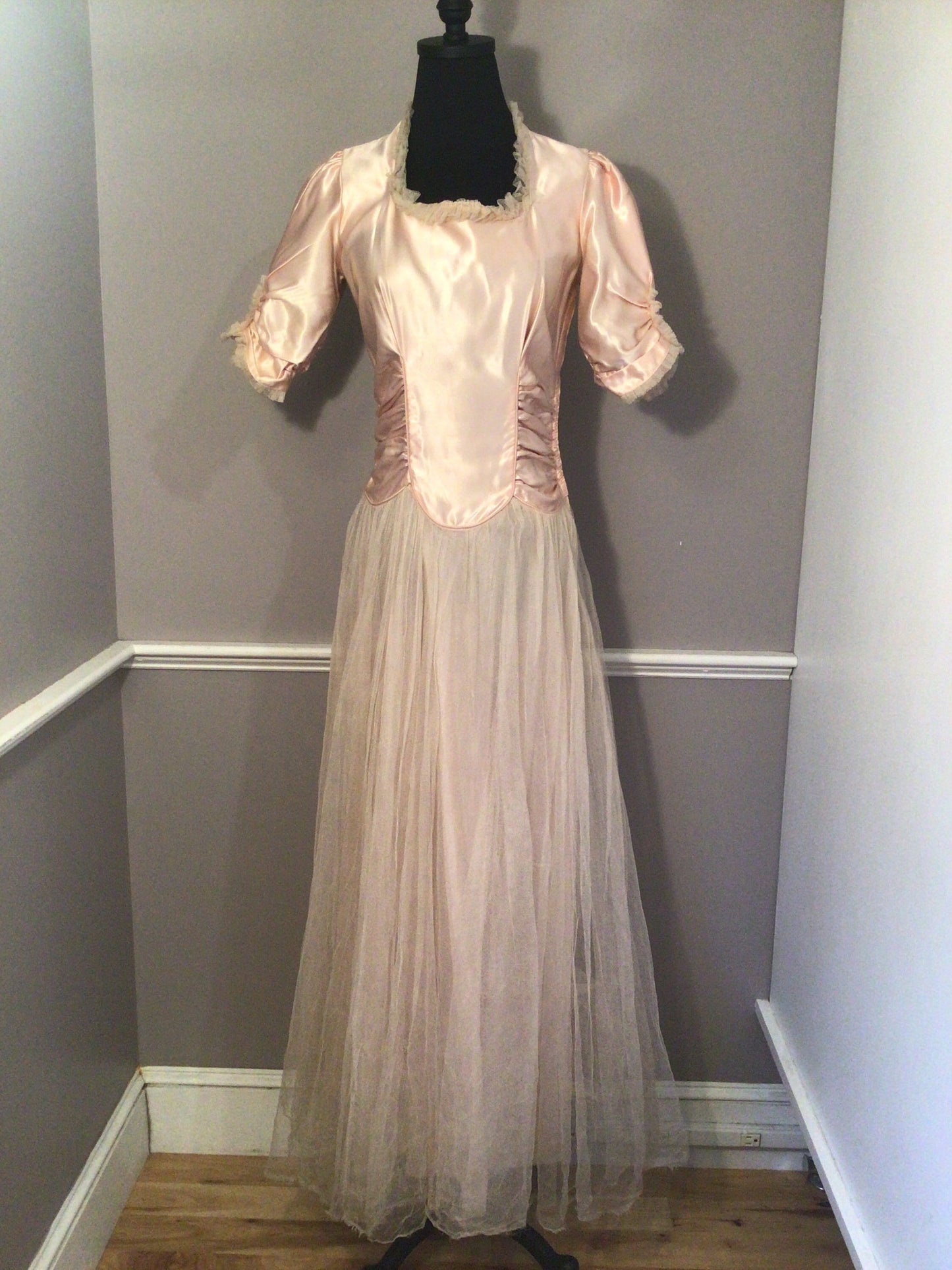 Vintage 1940s early 50s Rose Pink Satin Dress Gown with Tulle Skirt