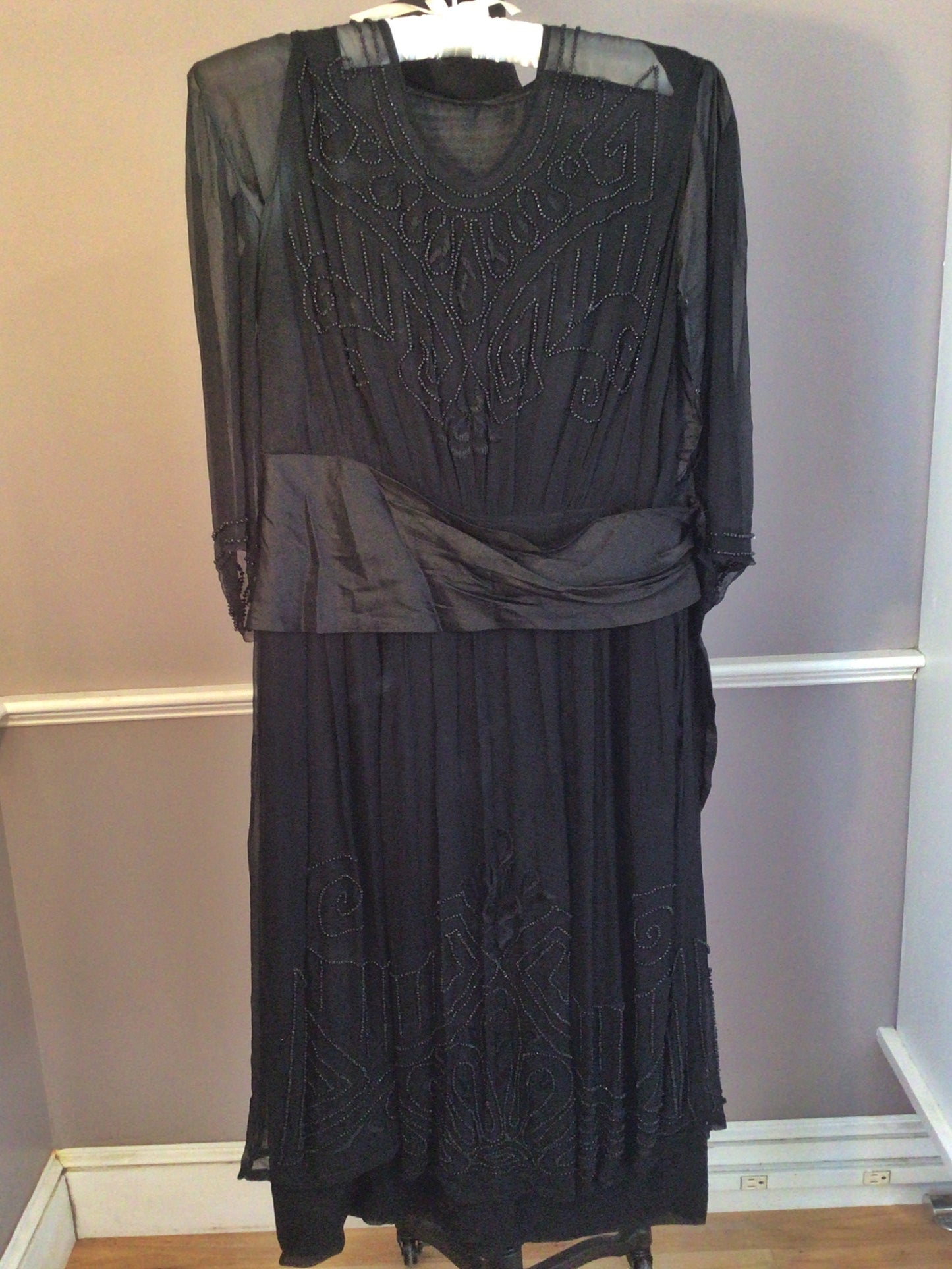 Authentic Vintage Edwardian 1910s Black Beaded Chiffon and Silk Ladies Evening Dress