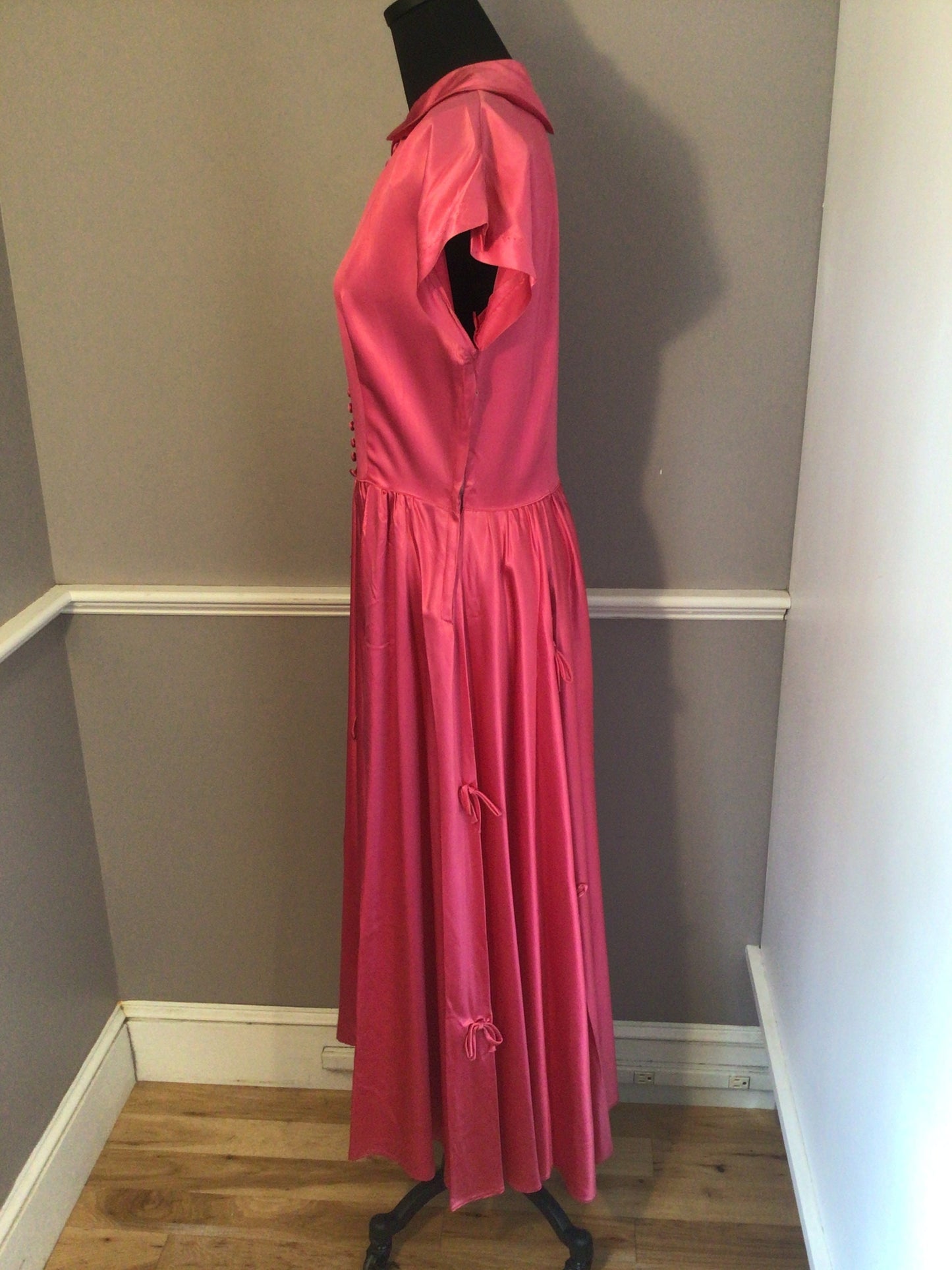 Vintage 1940s Rose Fushia Silk Satin Full Length Prom Gown