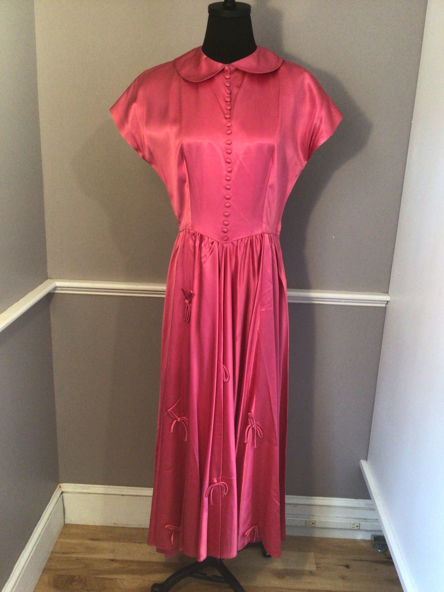 Vintage 1940s Rose Fushia Silk Satin Full Length Prom Gown