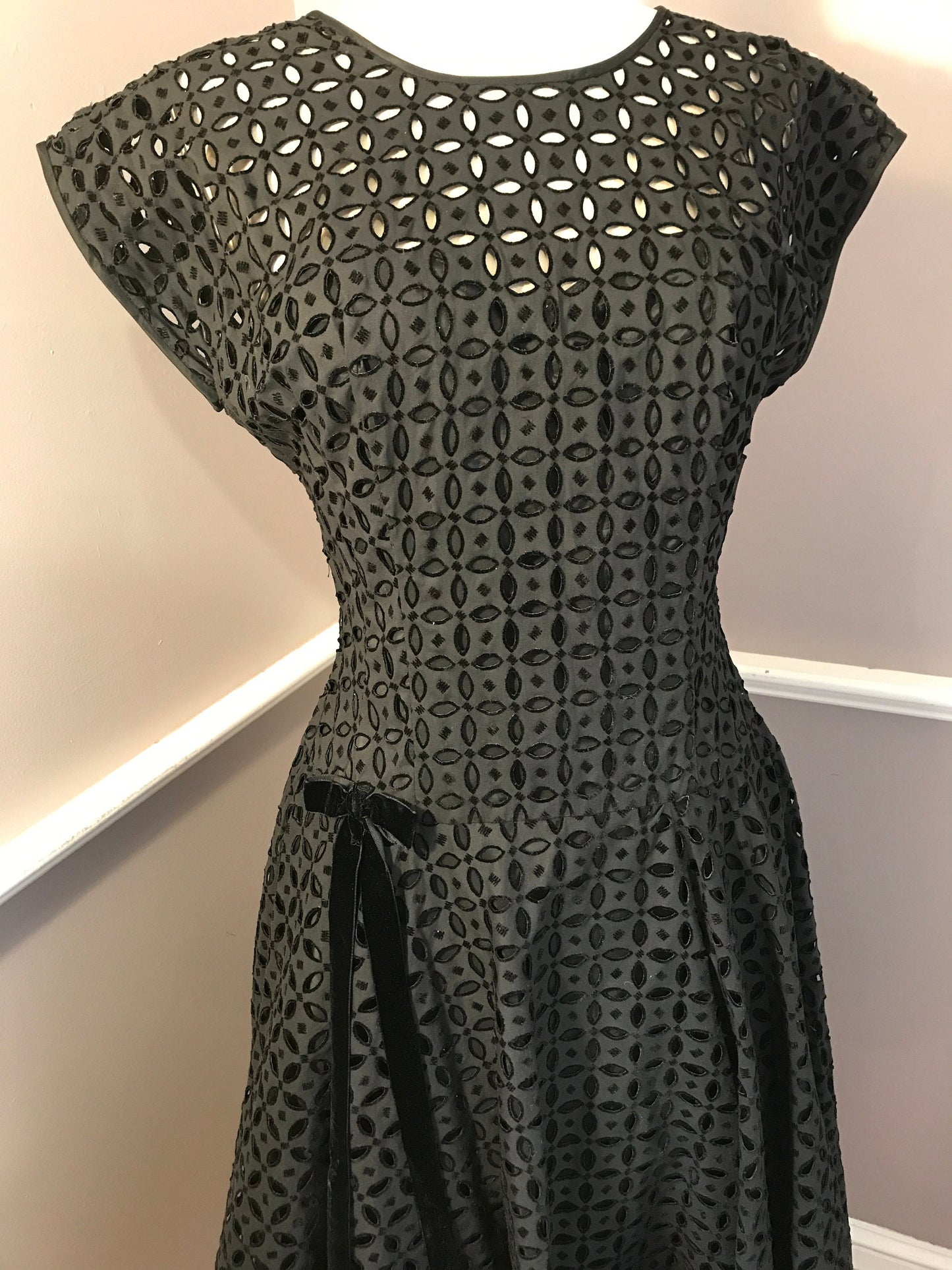 Vintage Mid-1950s Black Flocked Eyelet Rockabilly Dress