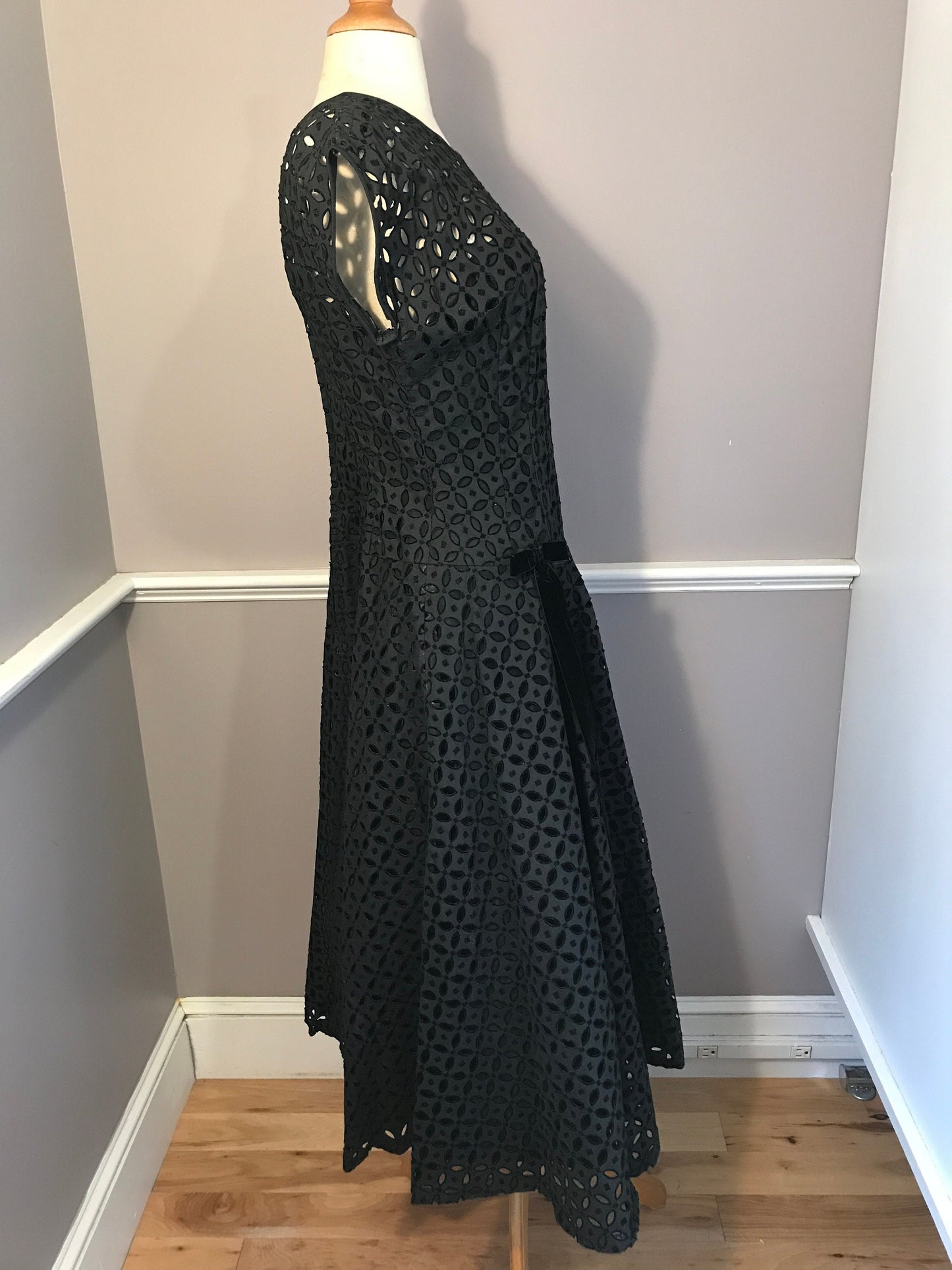 Vintage Mid-1950s Black Flocked Eyelet Rockabilly Dress